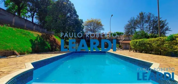 Fazenda/Sítio com 3 Quartos à venda, 250m² no Vale Verde, Valinhos