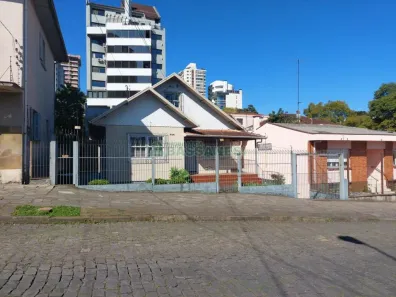 Casa com 4 Quartos à venda, 450m² no Nossa Senhora de Lourdes, Caxias do Sul