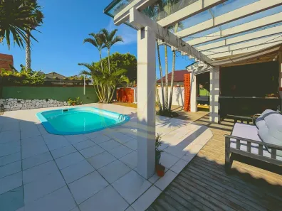 Casa com 4 Quartos à venda, 130m² no Centro, Xangri-Lá