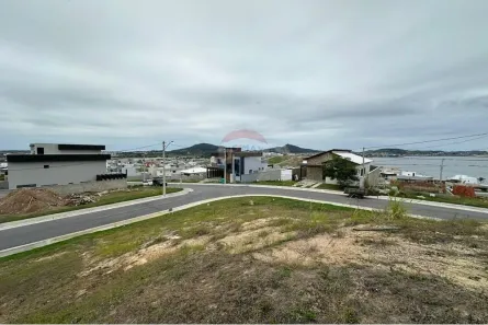 Lote/Terreno à venda, 252m² no Nova São Pedro, São Pedro da Aldeia