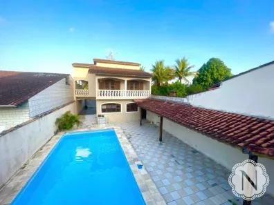 Sobrado com 3 Quartos à venda, 297m² no Belas Artes, Itanhaém