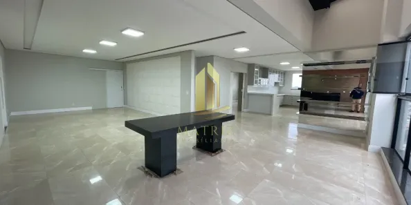 Apartamento com 3 Quartos para venda ou aluguel, 300m² no Jardim Santana, Franca