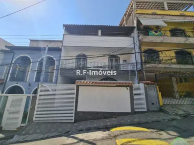 Casa de Condomínio com 3 Quartos à venda, 200m² no Vila Valqueire, Rio de Janeiro