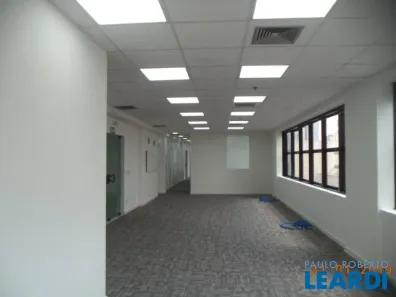 Sala Comercial com 1 Quarto para alugar, 377m² no Vila Buarque, São Paulo