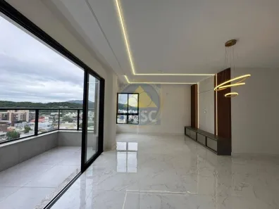 Apartamento com 3 Quartos para alugar, 146m² no Centro, Balneário Camboriú
