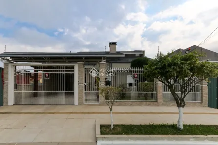 Casa com 3 Quartos à venda, 244m² no São José, Canoas