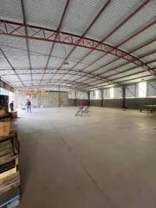 Galpão/Depósito/Armazém para alugar, 600m² no Centro, Atibaia