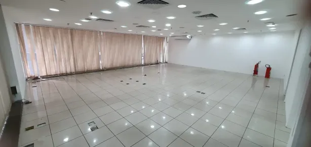 Ponto Comercial com 1 Quarto para alugar, 100m² no Centro, Rio de Janeiro