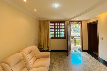 Casa com 4 Quartos à venda, 300m² no Heliópolis, Belo Horizonte