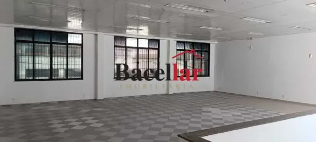 Prédio Comercial para alugar, 230m² no Méier, Rio de Janeiro