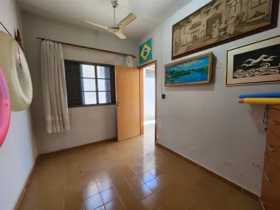 Casa com 3 Quartos à venda, 288m² no Santa Rosa, Cuiabá