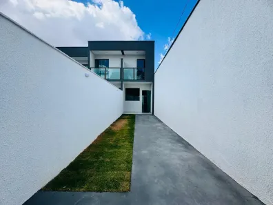 Casa com 2 Quartos à venda, 143m² no Candelária, Belo Horizonte