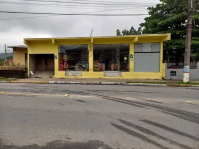 Ponto Comercial à venda, 240m² no Centro, Guaramirim