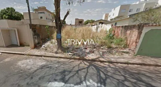 Lote/Terreno à venda, 360m² no Santa Mônica, Uberlândia