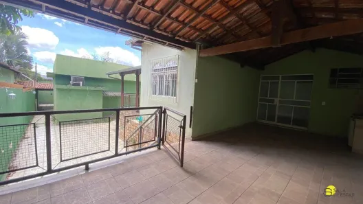 Casa com 5 Quartos à venda, 278m² no Tirol (Barreiro), Belo Horizonte