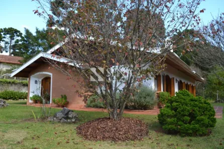 Casa com 4 Quartos à venda, 266m² no Jardim do Embaixador, Campos do Jordão