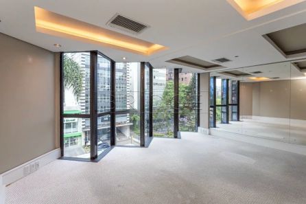 Sala Comercial à venda, 83m² no Moinhos de Vento, Porto Alegre