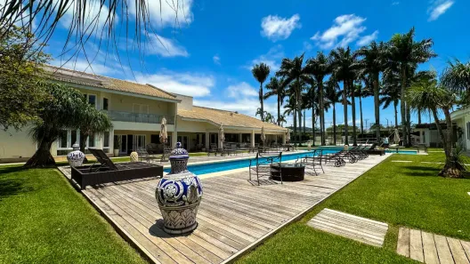Casa com 11 Quartos à venda, 1326m² no Jardim Acapulco, Guarujá