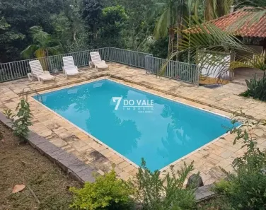 Fazenda/Sítio com 3 Quartos à venda, 200m² no Condomínio Villagio Fazendão, São José dos Campos
