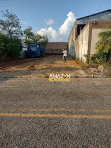 Lote/Terreno à venda, 300m² no Loteamento Parque Piracangaguá, Taubaté