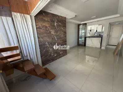 Cobertura com 3 Quartos para alugar, 180m² no Saraiva, Uberlândia