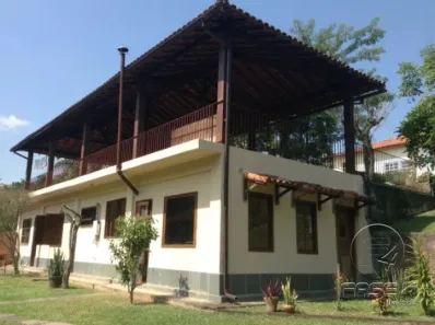 Fazenda/Sítio com 3 Quartos à venda, 189m² no Jardim Martineli, Itatiaia