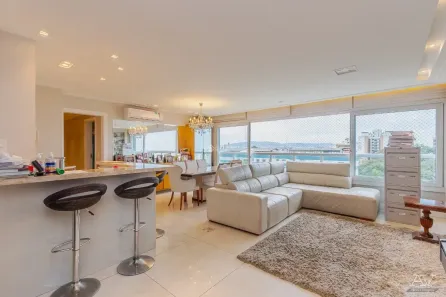 Apartamento com 3 Quartos à venda, 138m² no Rio Branco, Porto Alegre