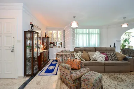 Apartamento com 3 Quartos à venda, 230m² no Pacaembu, São Paulo
