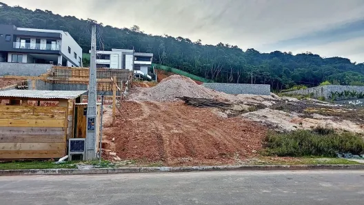 Lote/Terreno à venda, 360m² no Sertão do Maruim, São José