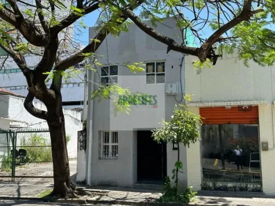 Prédio Comercial para alugar, 138m² no Boa Vista, Recife