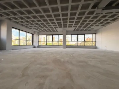 Sala Comercial para alugar, 109m² no Zona Armazém, Maringá