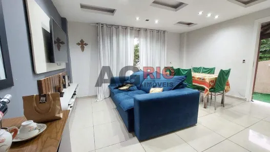 Casa com 5 Quartos à venda, 133m² no Vila Valqueire, Rio de Janeiro