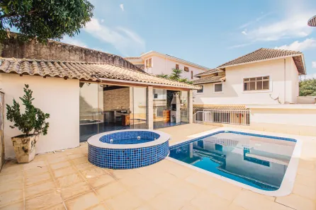 Casa de Condomínio com 4 Quartos à venda, 349m² no Portal da Torre, Juiz de Fora