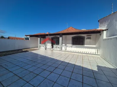 Casa com 2 Quartos à venda, 140m² no Jardim Beira Mar, Peruíbe