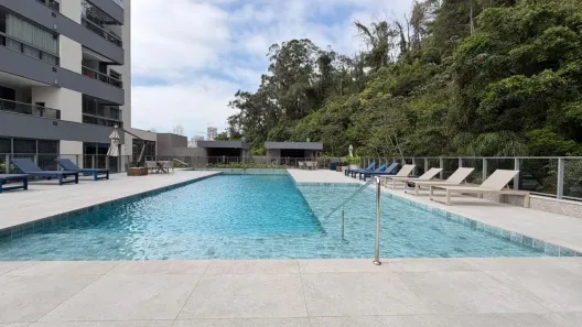Apartamento com 3 Quartos para alugar, 104m² no Centro, Itajaí