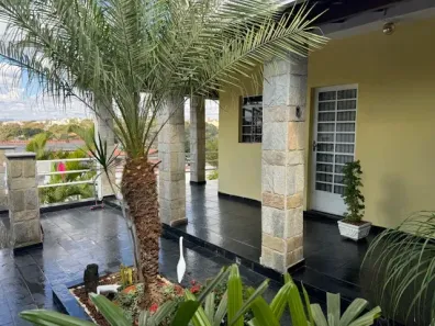 Casa com 3 Quartos à venda, 130m² no Senhora das Graças, Betim