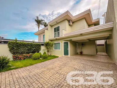 Sobrado com 3 Quartos à venda, 131m² no Boa Vista, Joinville