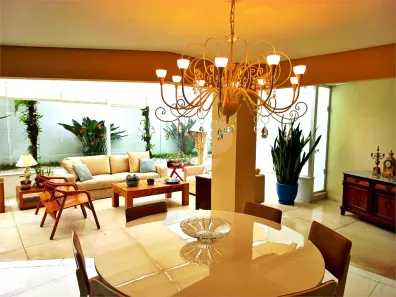 Casa de Condomínio com 3 Quartos à venda, 560m² no Horto Florestal, São Paulo
