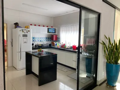 Casa com 3 Quartos à venda, 256m² no Parque Oeste Industrial, Goiânia