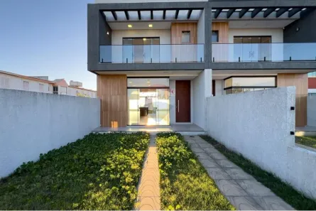 Sobrado com 2 Quartos à venda, 95m² no Capão da Canoa, Capão da Canoa