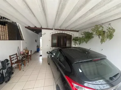 Casa com 2 Quartos à venda, 73m² no Caiçara, Praia Grande