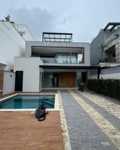 Casa de Condomínio com 3 Quartos à venda, 330m² no Recreio dos Bandeirantes, Rio de Janeiro
