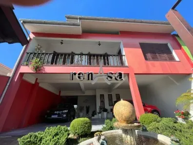 Casa com 3 Quartos à venda, 384m² no São Leopoldo, Caxias do Sul