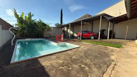 Casa com 3 Quartos à venda, 137m² no Jardim Cruzeiro do Sul, Jaguariúna