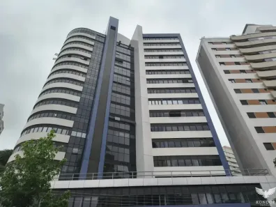 Sala Comercial à venda, 38m² no Água Verde, Curitiba