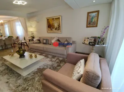 Casa com 3 Quartos à venda, 225m² no Embaré, Santos