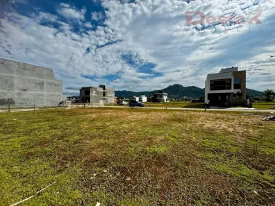 Lote/Terreno à venda, 151m² no Centro, Biguaçu