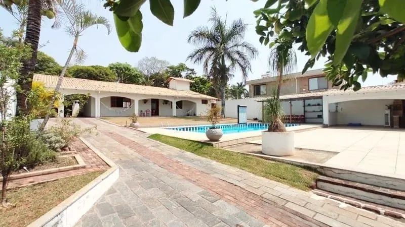 Casa com 3 quartos — Braúnas, Belo Horizonte