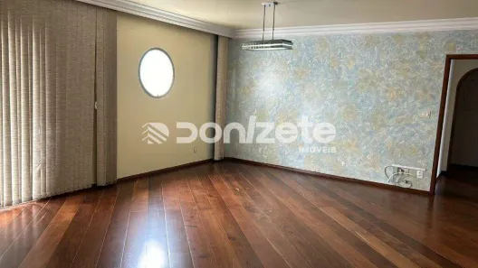 Apartamento com 3 Quartos para alugar, 135m² no Jardim, Santo André