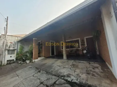 Casa com 4 Quartos à venda, 151m² no Centro, Pindamonhangaba